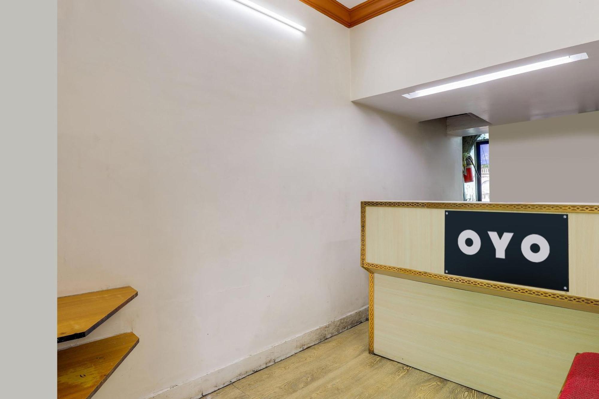 Hotel O Ellis Ahmedabad Exterior photo