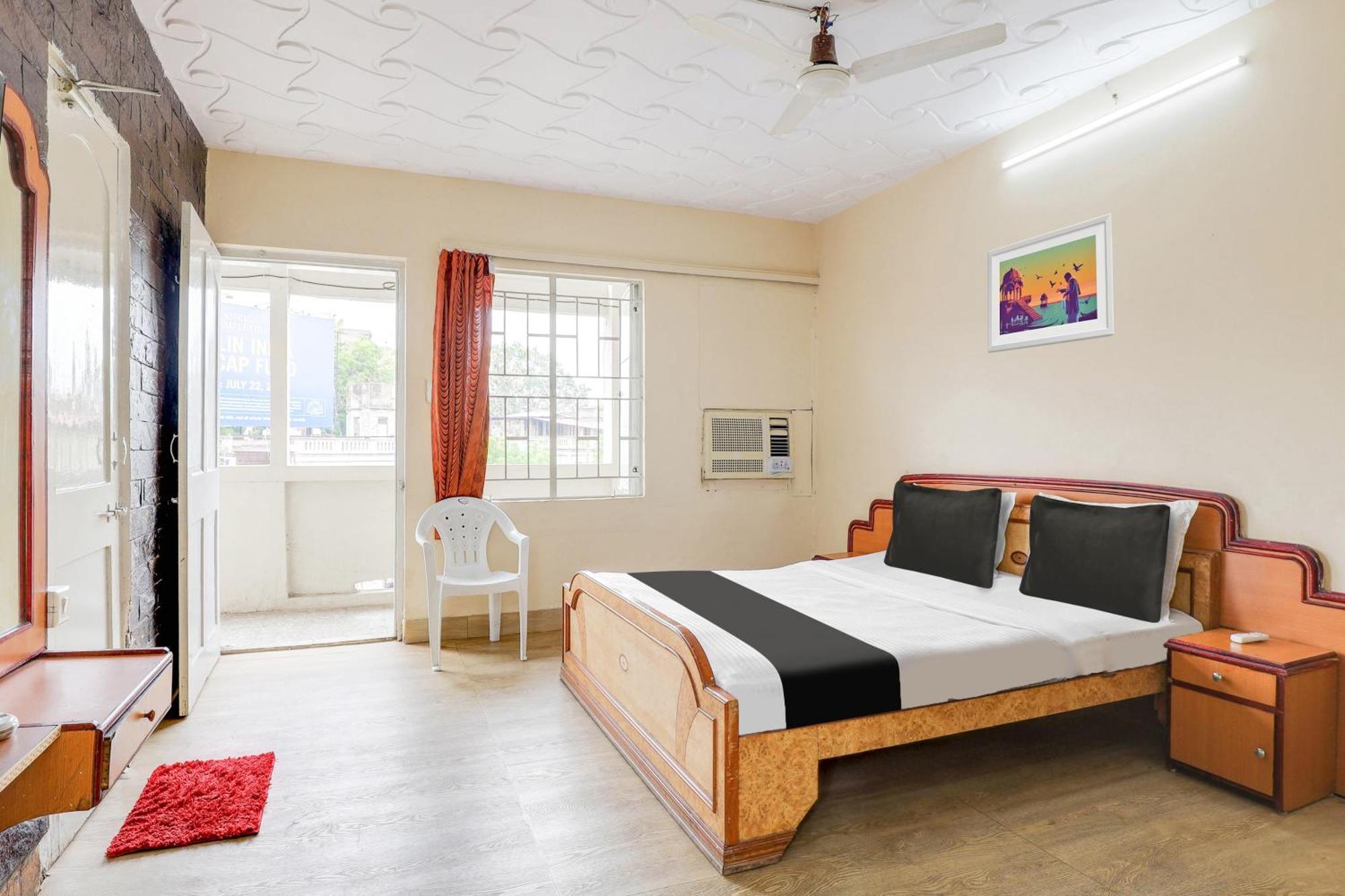 Hotel O Ellis Ahmedabad Exterior photo