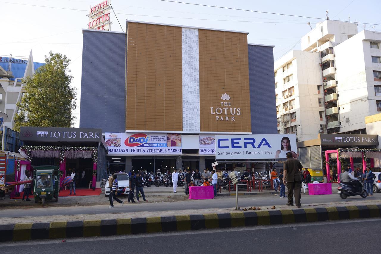 Hotel O Ellis Ahmedabad Exterior photo