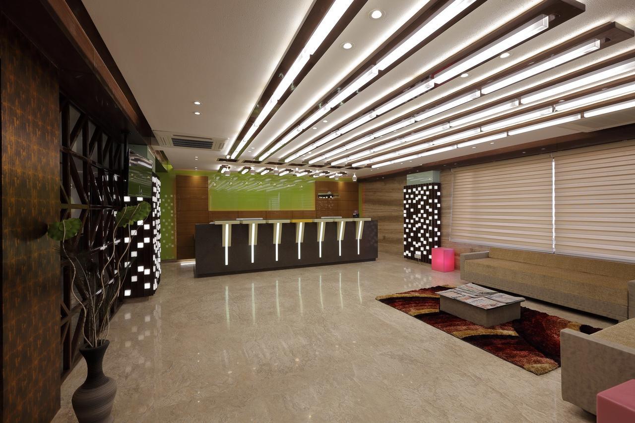 Hotel O Ellis Ahmedabad Exterior photo